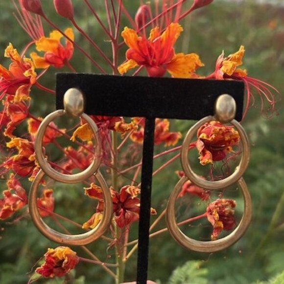 LAUREN RALPH LAUREN Antique Bronze Double Circle EARRINGS - Picture 2 of 9